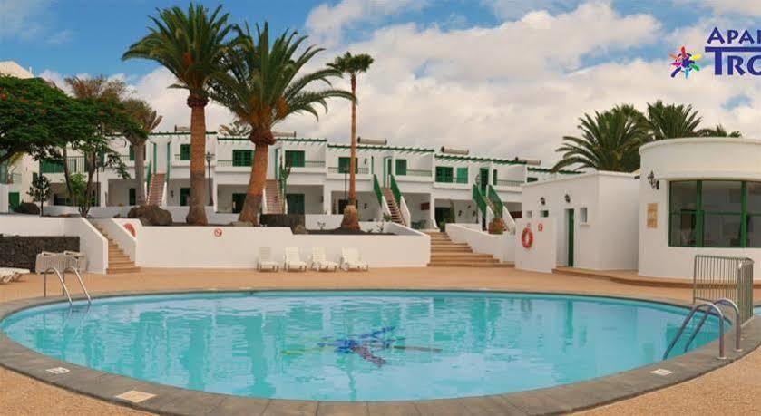 Apartamentos Tropicana Puerto del Carmen  Exterior photo