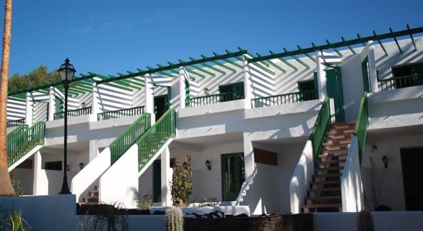 Apartamentos Tropicana Puerto del Carmen  Exterior photo