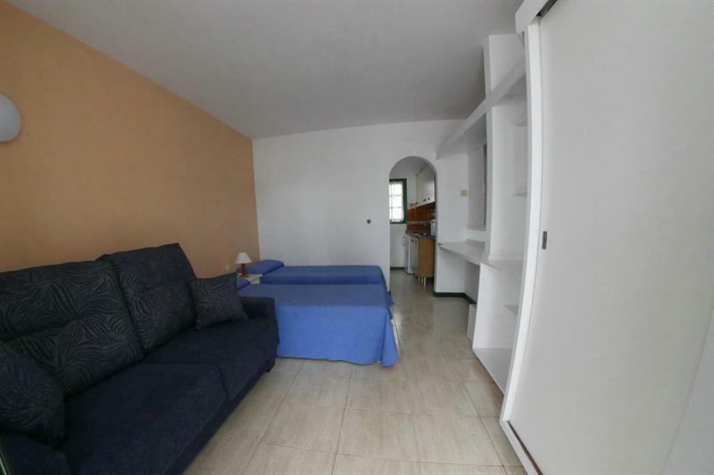 Apartamentos Tropicana Puerto del Carmen  Exterior photo