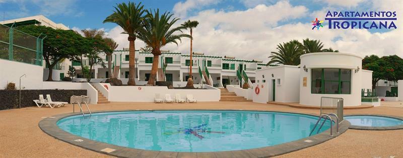 Apartamentos Tropicana Puerto del Carmen  Exterior photo